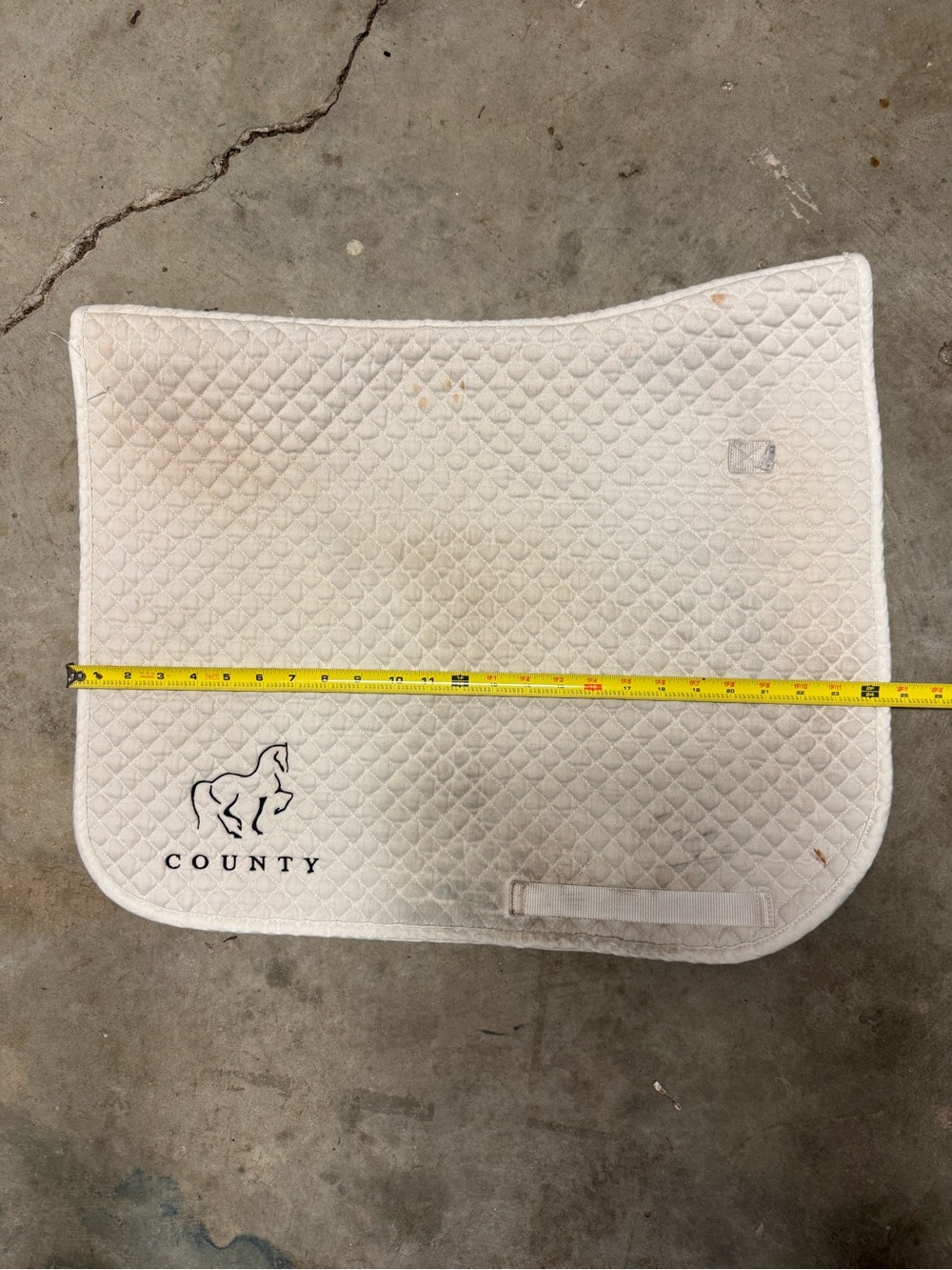 White Quilted Horse Saddle Pad